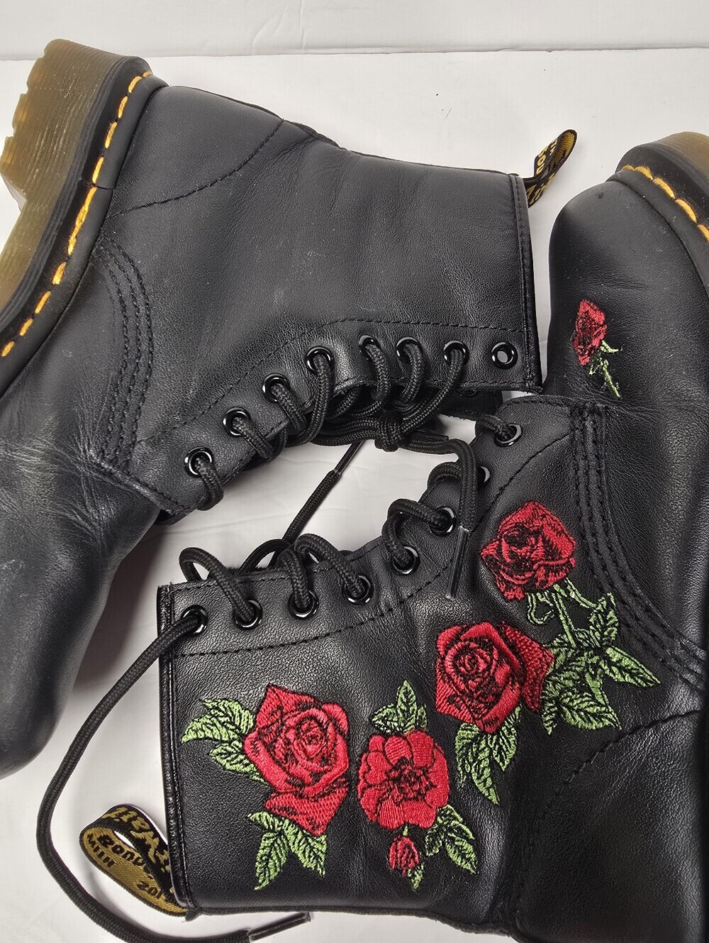 Dr. Martens 1450 Vonda Women's Black Leather Lace-Up Boots Red Rose Embroidery 6 - Picture 8 of 13